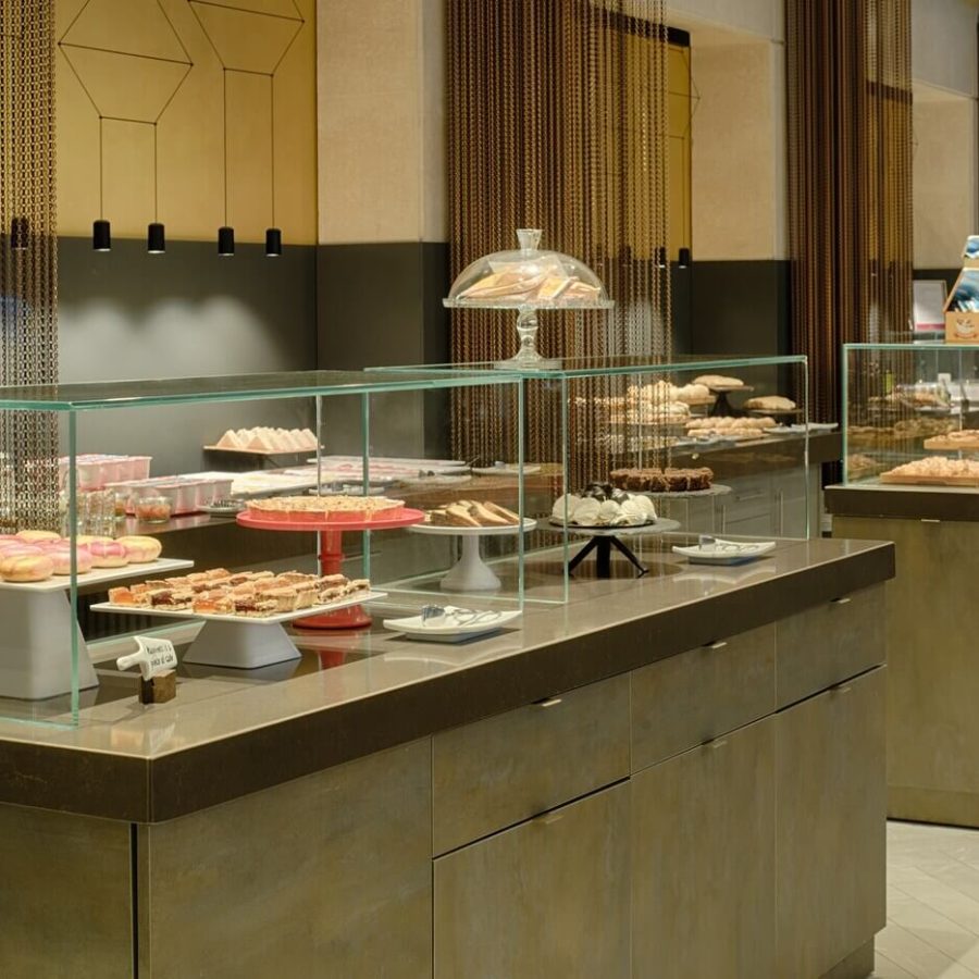 NH_Collection_Roma_Centro_Buffet_breakfast_donuts